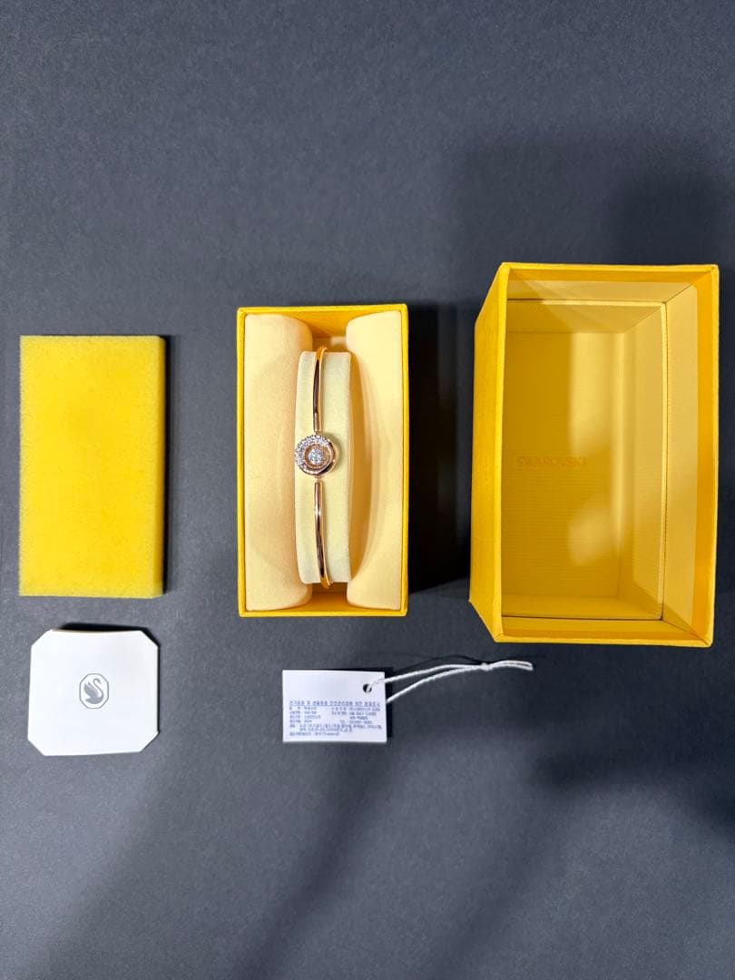 スワロフスキー装飾 ローズゴールドブレスレット