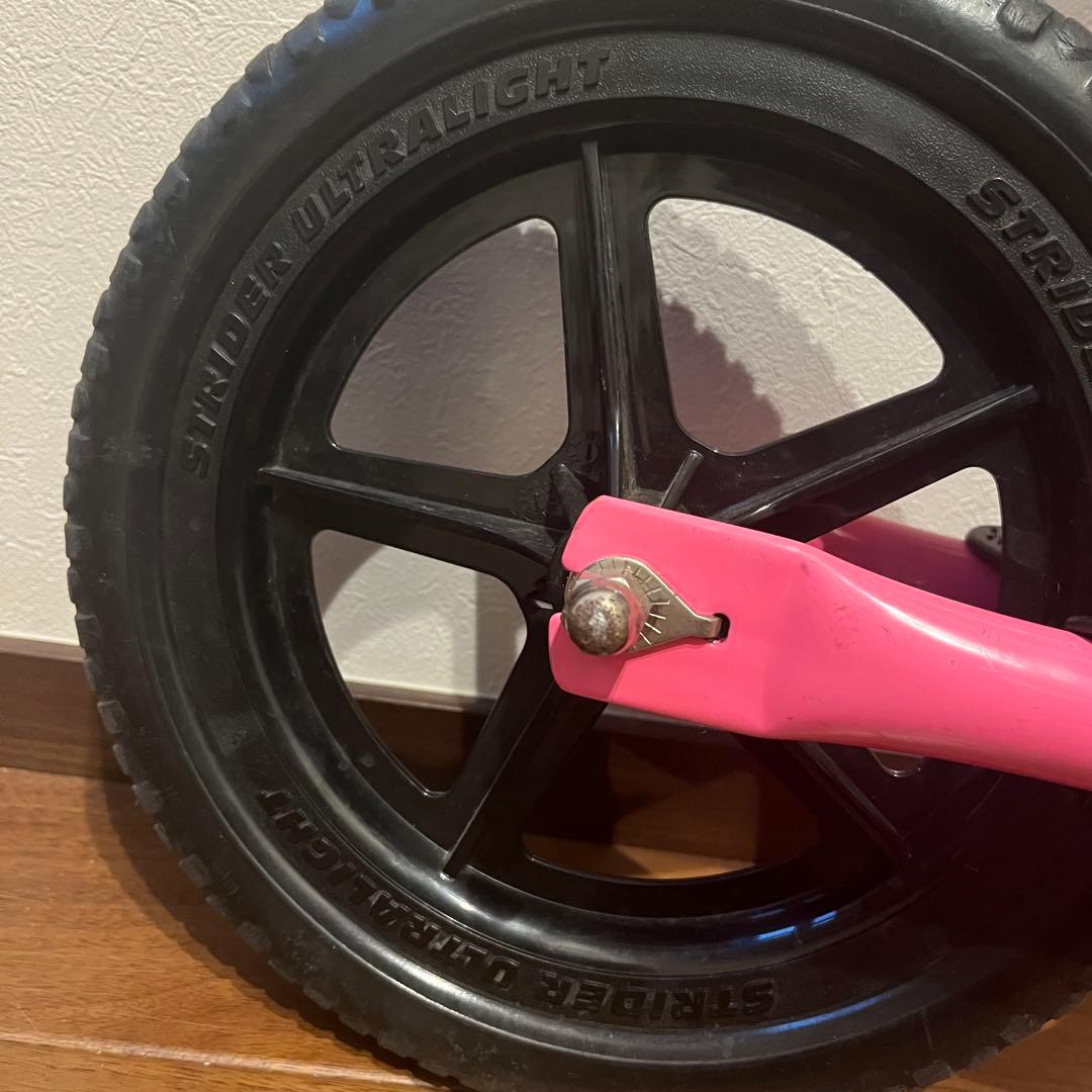【美品】新型 STRIDER ストライダー スポーツ SPORTS 12 ピンク
