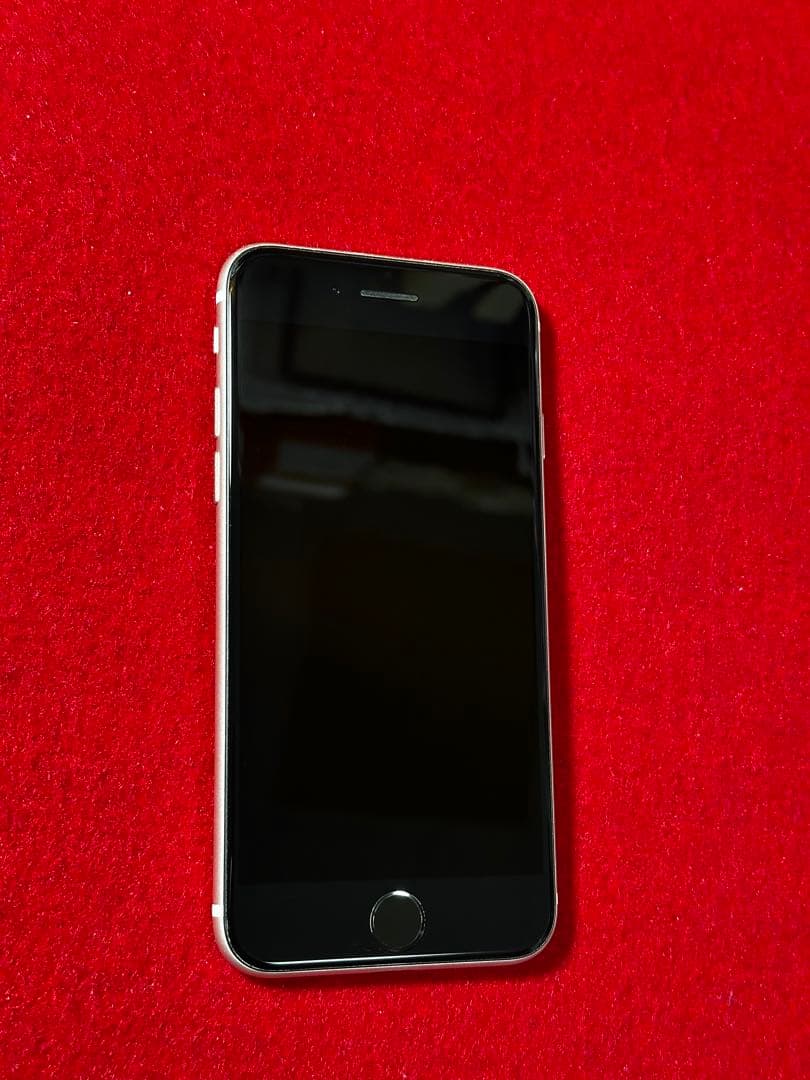 【7768】iPhone SE3第3世代スターライト 64GB simフリー