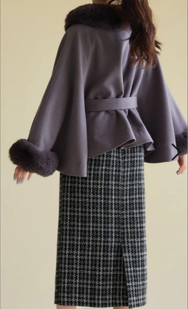 【新品 完売商品】お買い得!! ミッシュマッシュ ポンチョコート ケープ