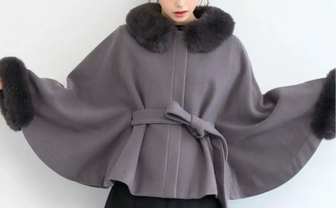 【新品 完売商品】お買い得!! ミッシュマッシュ ポンチョコート ケープ