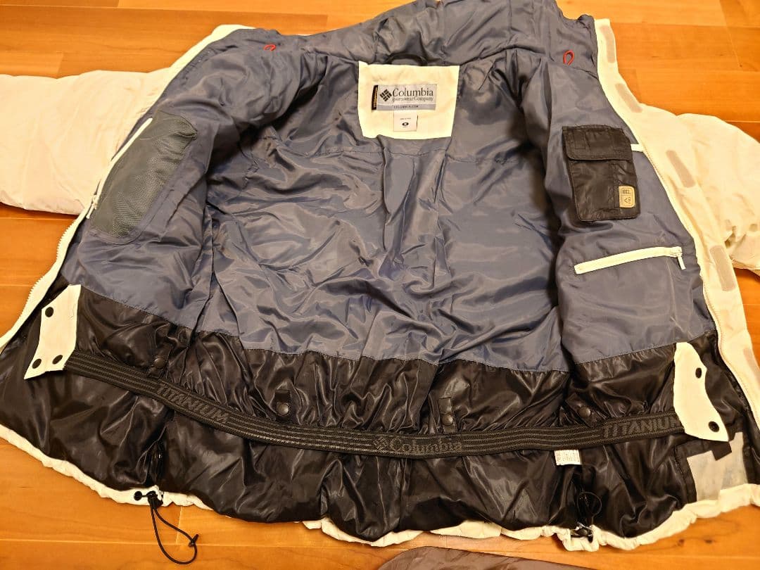 【美品】コロンビア　Columbia スノーボードウェア ジャケット　メンズM