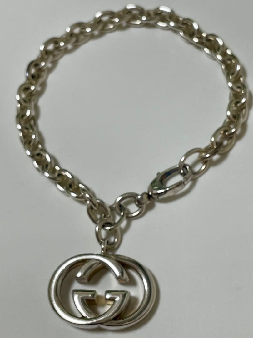 【未使用】GUCCI インターロッキング　ブレスレット箱あり