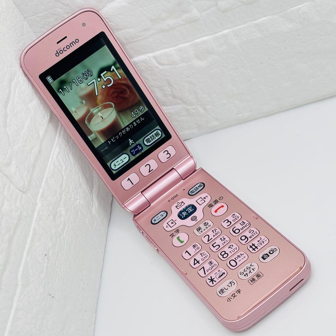 らくらくホン F-01M ドコモ ガラケー ピンク - メルカリ