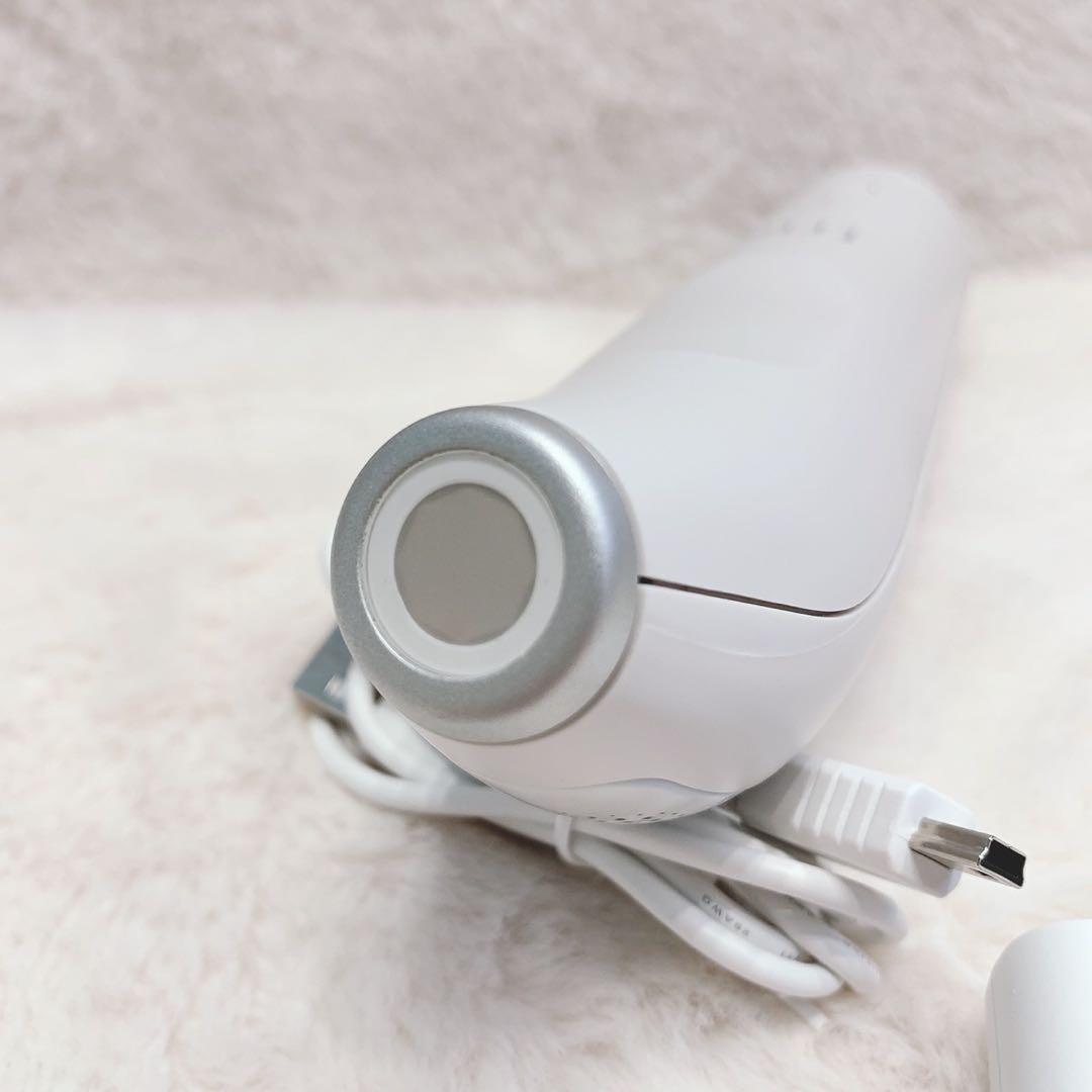 《新品同様⭐️付属品完備》 トリア パーソナルレーザー プレシジョン 脱毛器