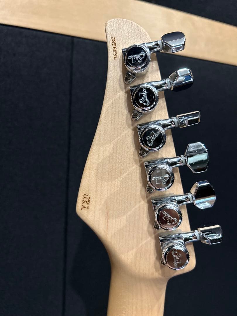 ギター Suhr S2