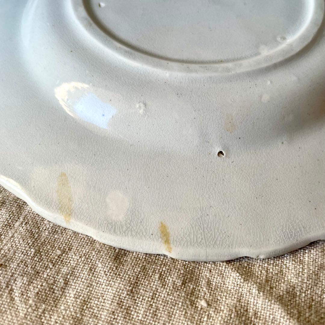 アーピ 　　　19世紀初頭マーガレットレリーフプレートフランスアンティーク