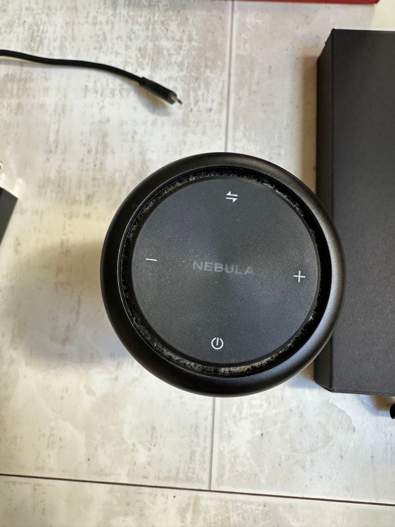 NEBULA Capsule プロジェクター本体