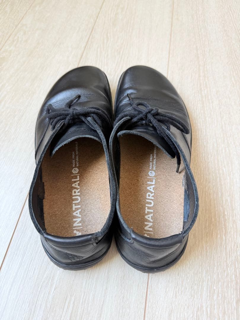 Vivobarefoot ビボベアフット RA III women 40