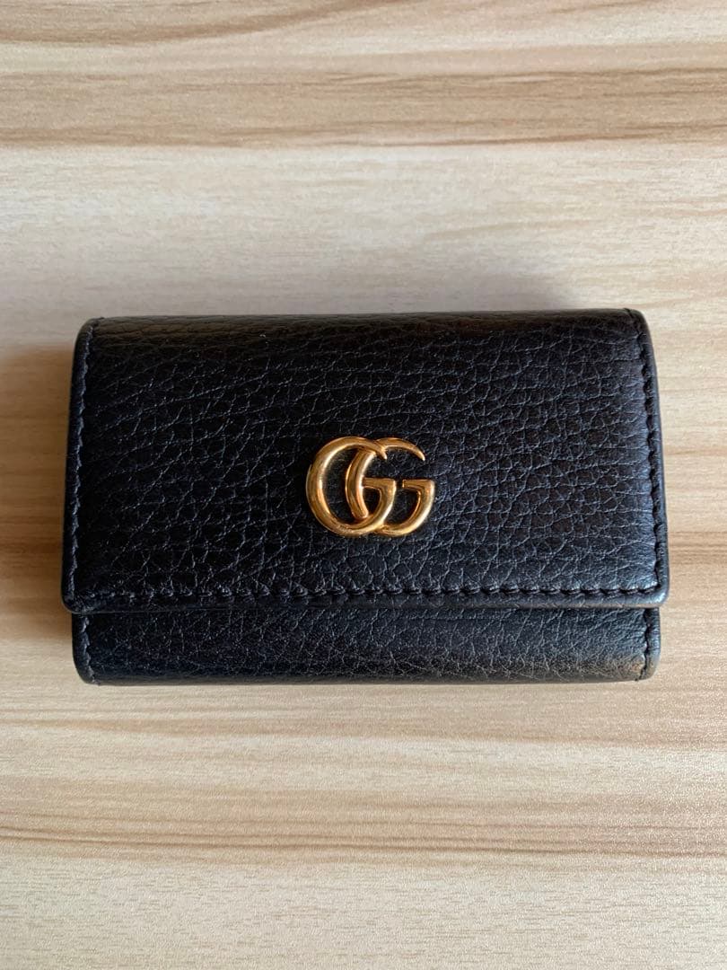 GUCCI 黒 レザー キーケース 本体