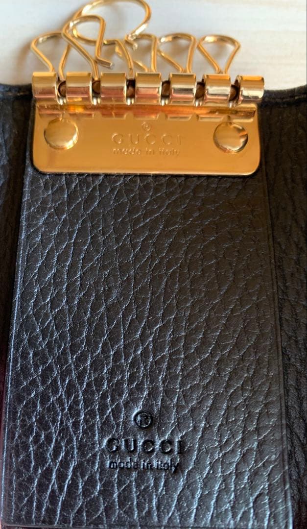 GUCCI 黒 レザー キーケース 本体