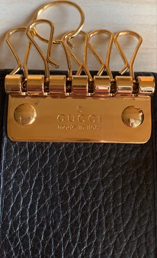 GUCCI 黒 レザー キーケース 本体
