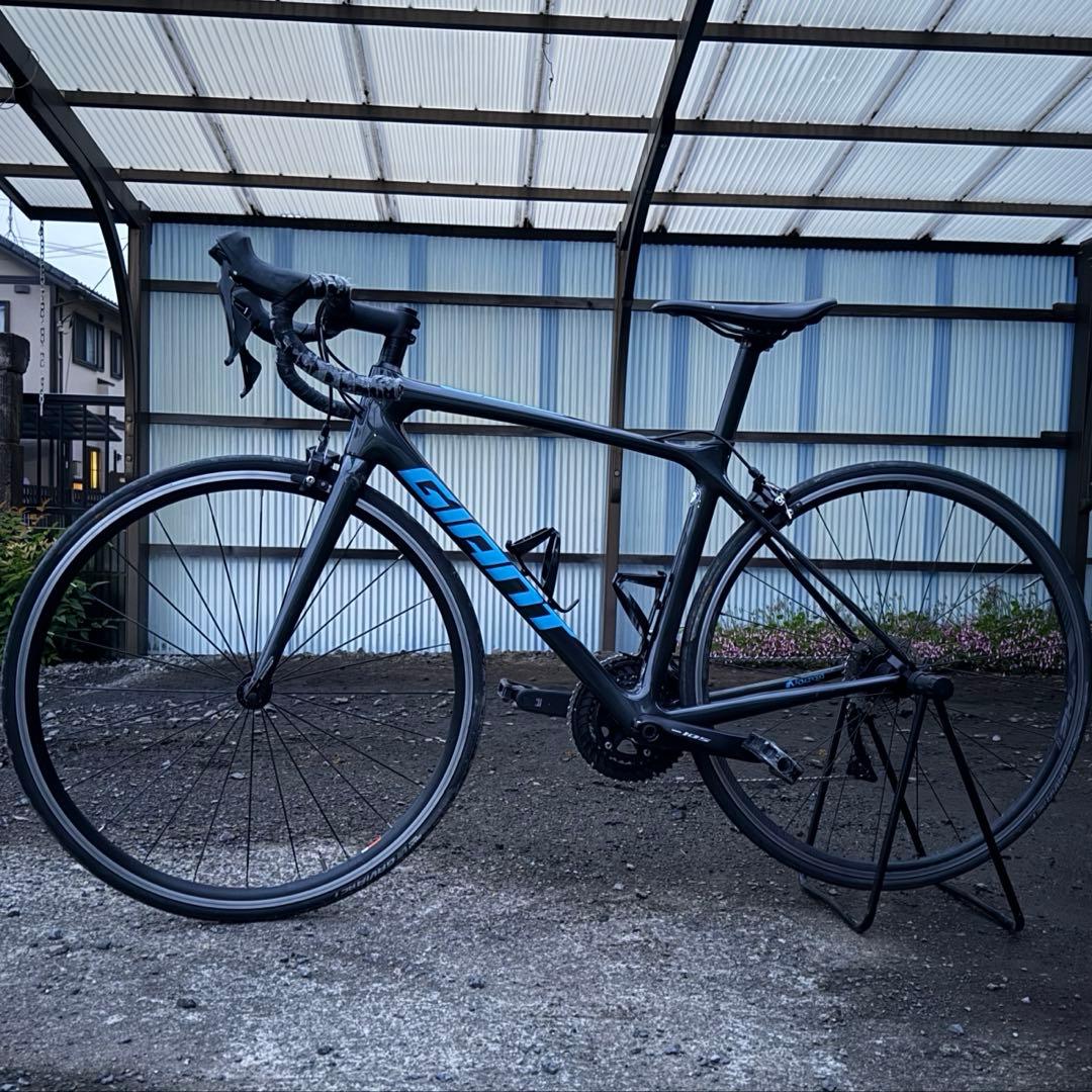 GIANT TCR Advanced 2 KOM SE パワーメーター付き