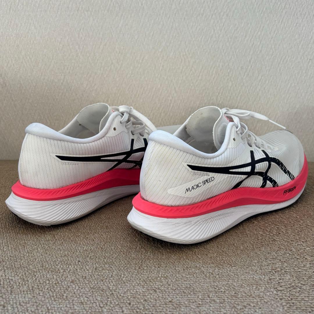 アシックス　マジックスピード3 26.0cm