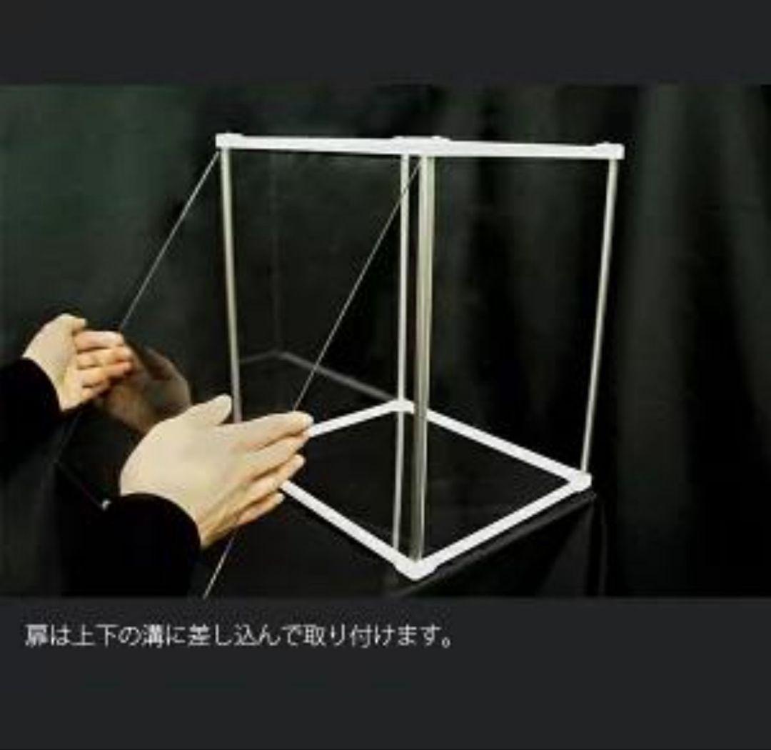 UVカット アクリル コレクションケース 3段セット　背面ホワイト　フィギュア