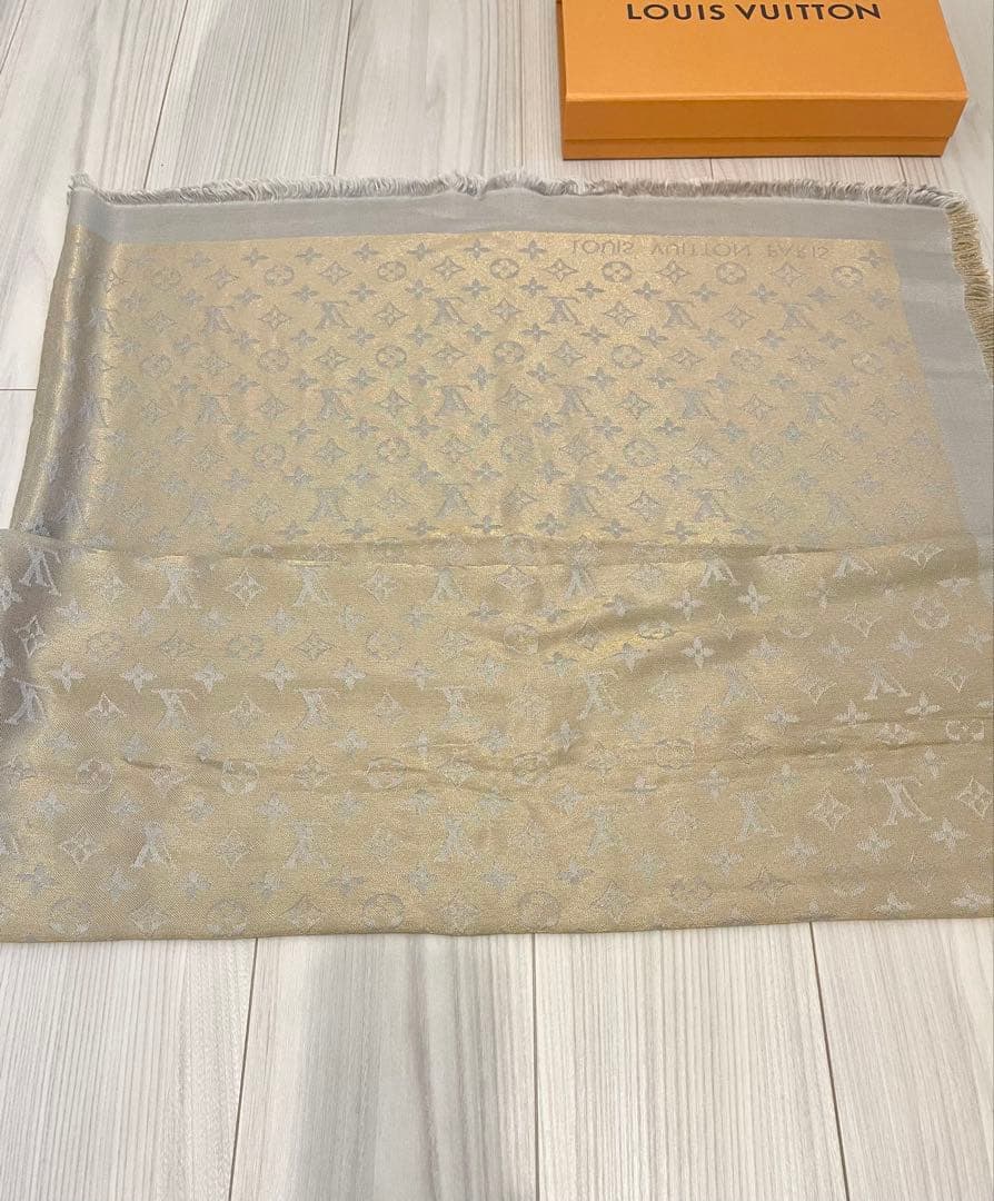 【美品】Louis Vuitton ベージュ モノグラム ストール シャイン
