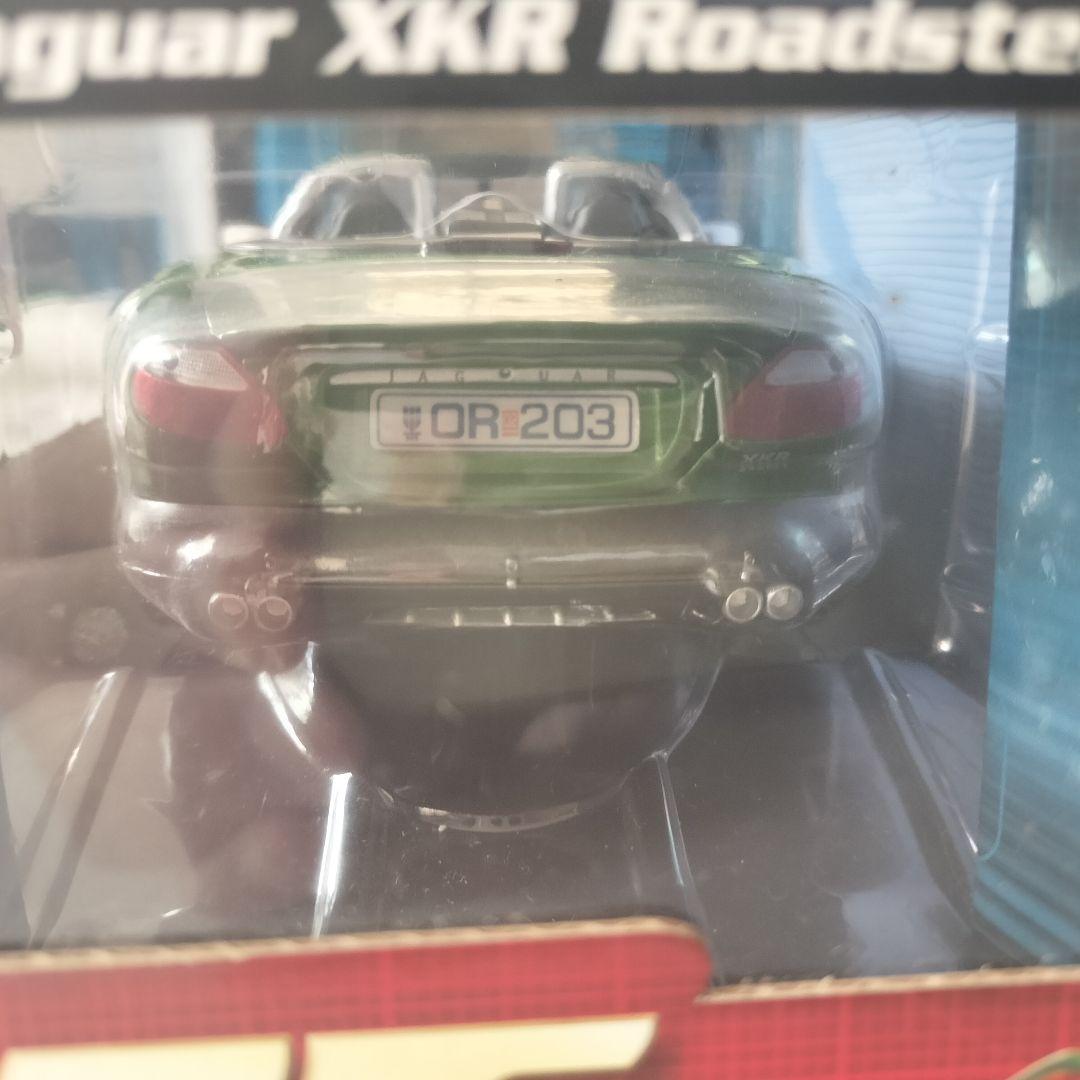 【未開封】 007 ダイ・アナザー・デイ Jaguar XKR Roadster