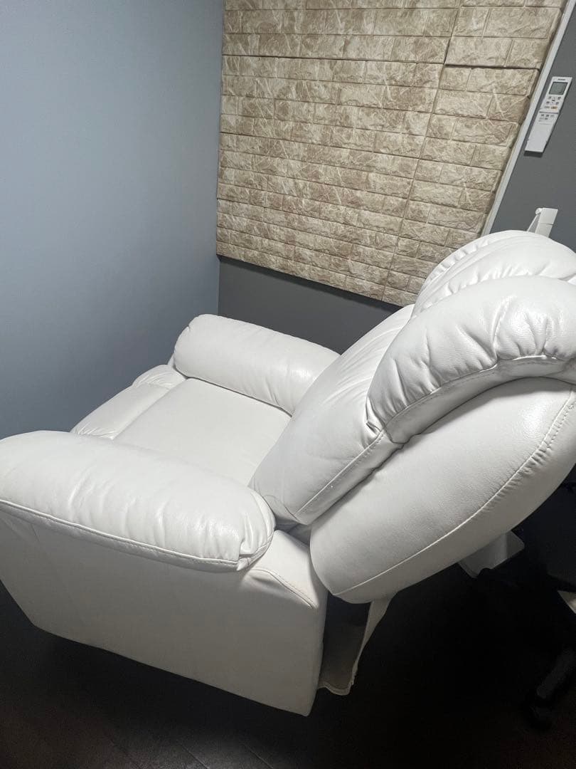 shiffon シフォンマツエクチェア リクライニング ソファ電動ラウンジチェア