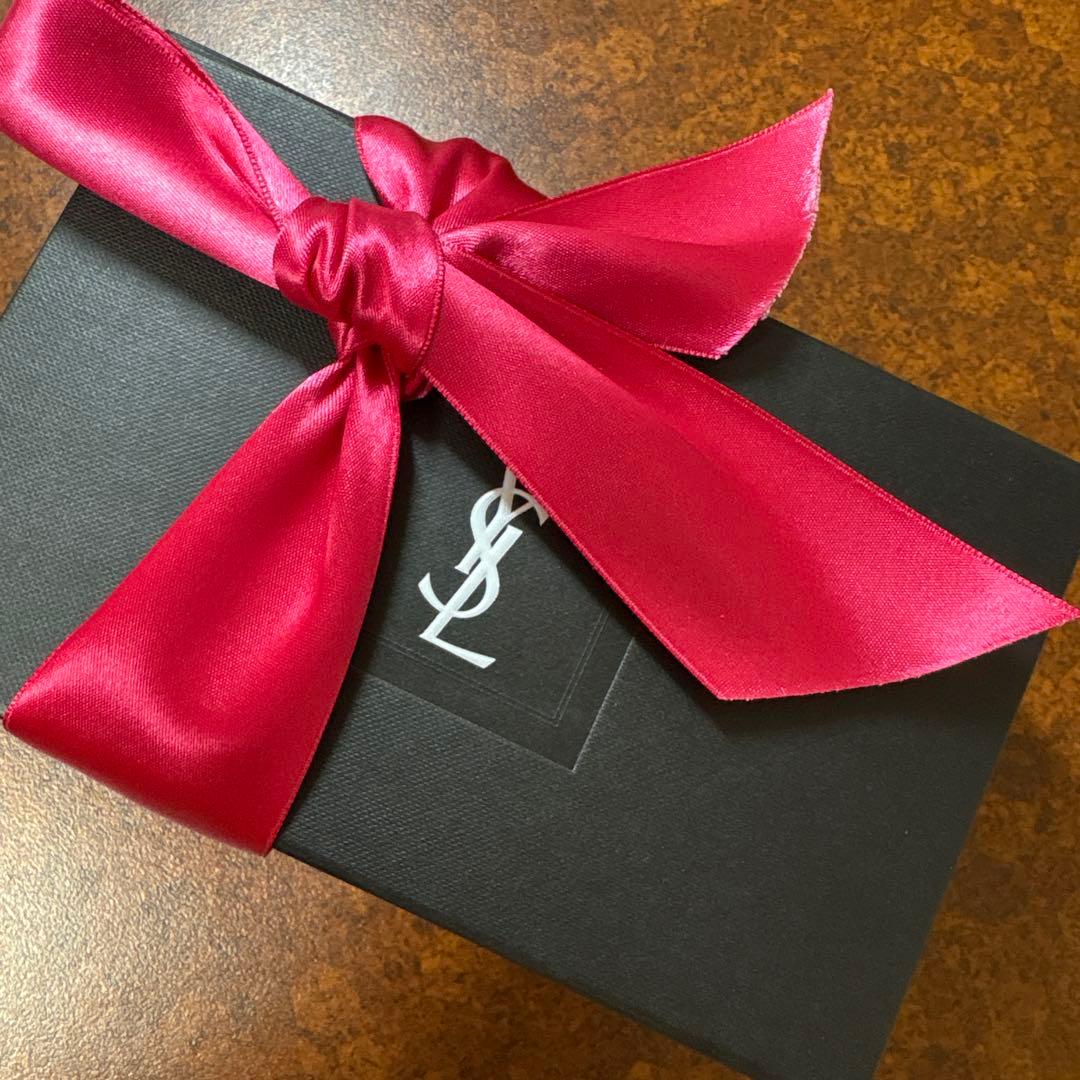 イブサンローラン アイシャドウ クチュールミニクラッチ025