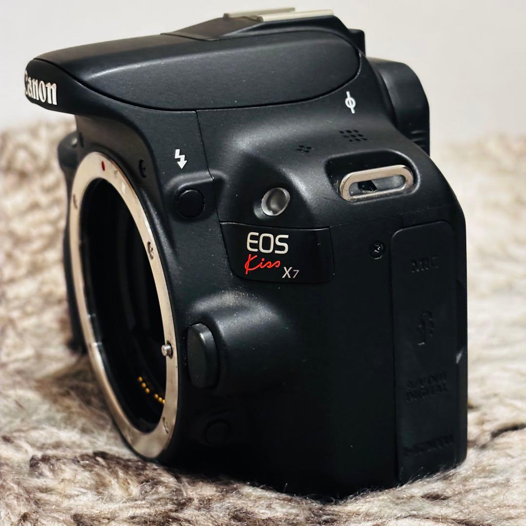 Canon EOS Kiss X7 ボディ デジタル一眼レフカメラ 本体のみ