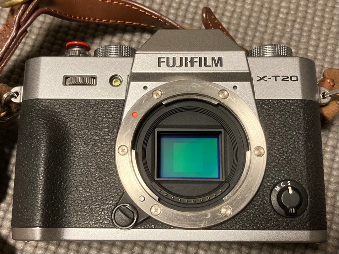 富士フイルム XT20 カメラ・レンズ3本セット