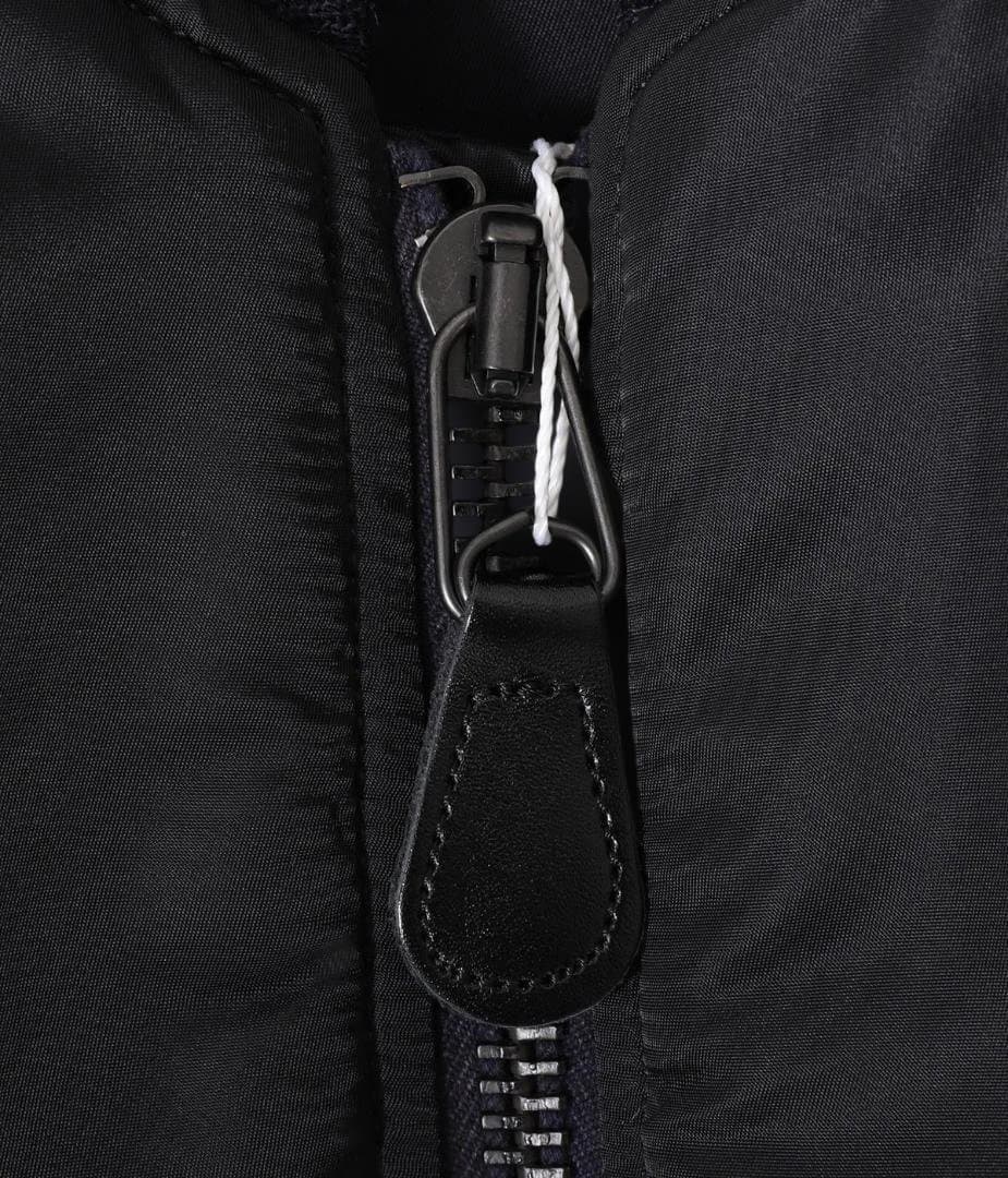 【新品同様】AVIREX7522 MA-1 “NAVY“　XL