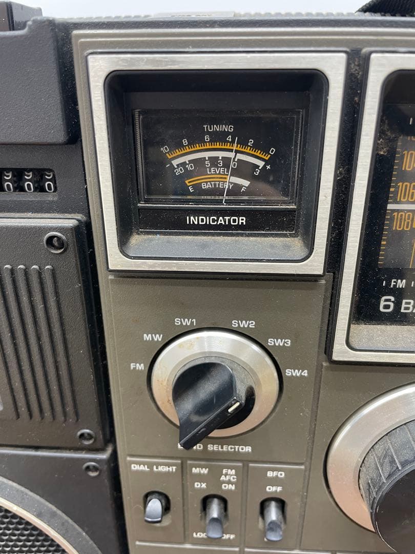 通電確認済み⭐︎希少⭐︎ ナショナル RQ-585 ラジオ ジャンク品