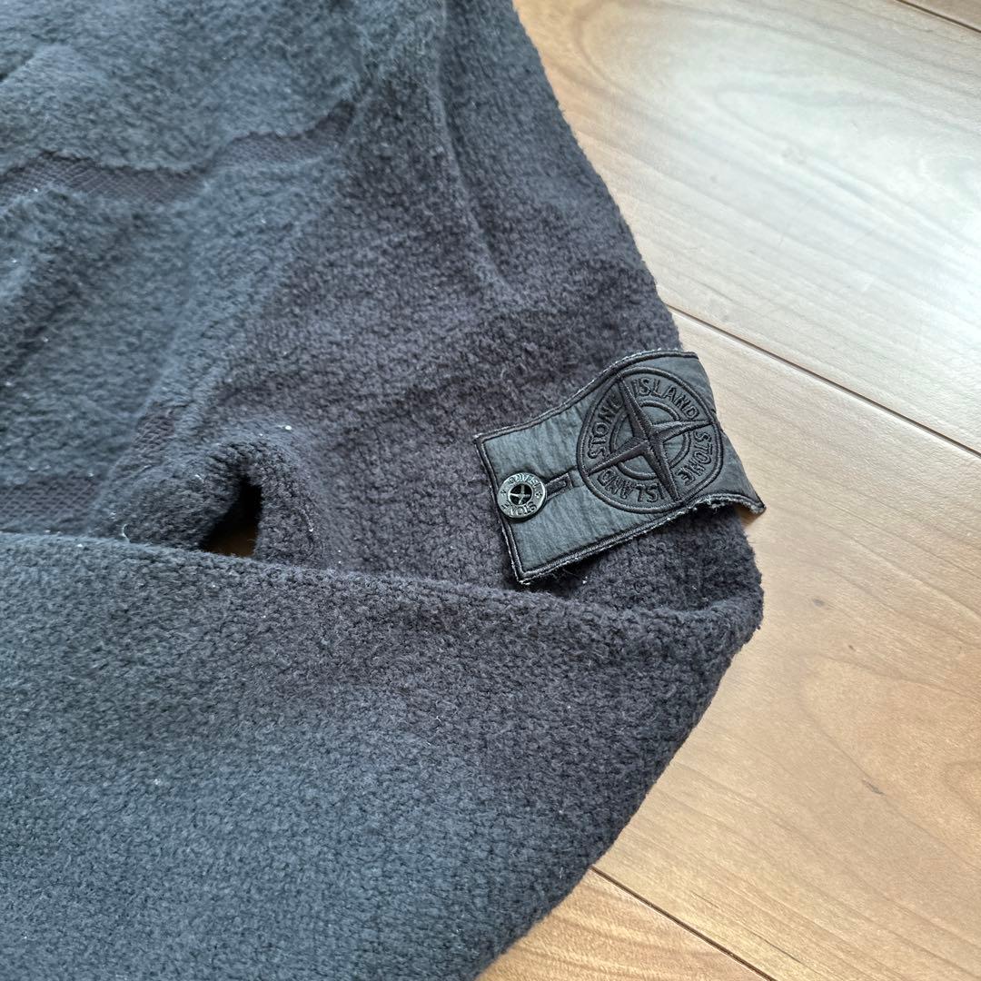 STONE  フード付きパーカー