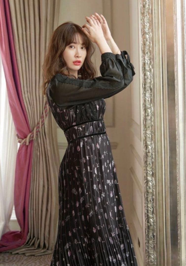 Pleated Floral-Print Satin Dress Mサイズ