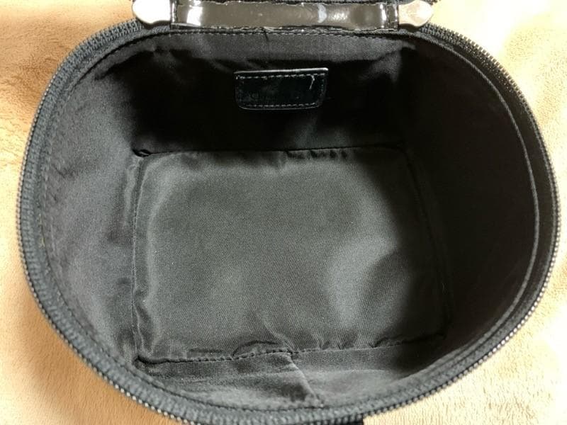 訳あり Dior シルバー シック クリスマス 2004 ポーチのみ - メルカリ