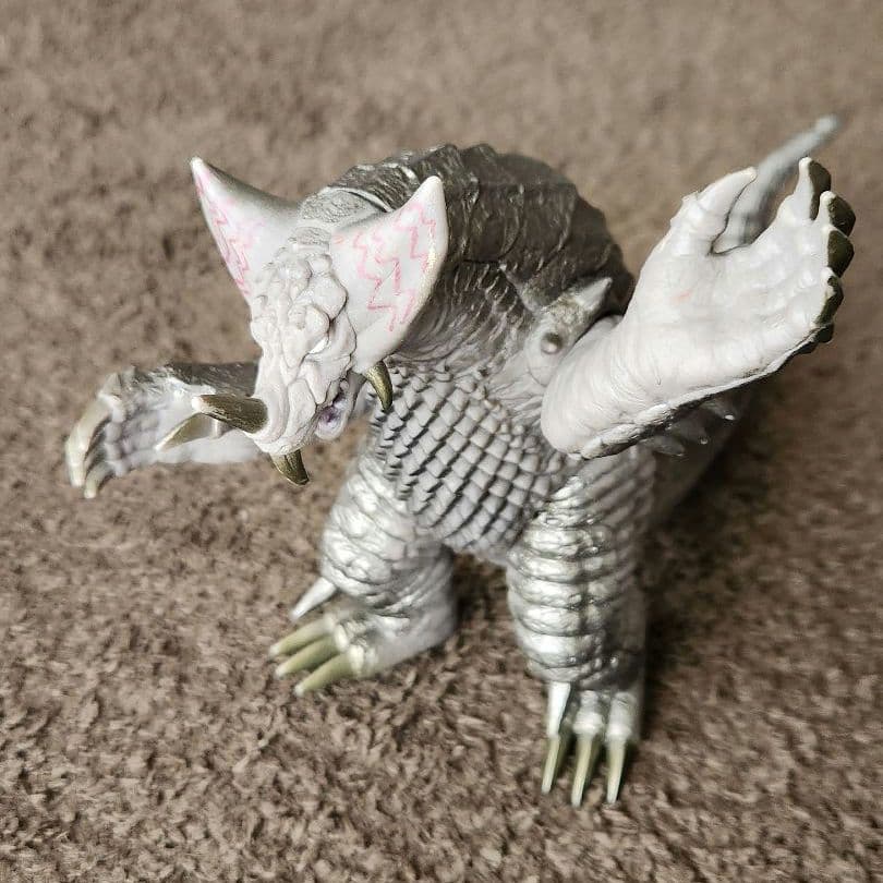 怪獣 セット【ウルトラ怪獣シリーズ】ゴモラ エレキング サタン