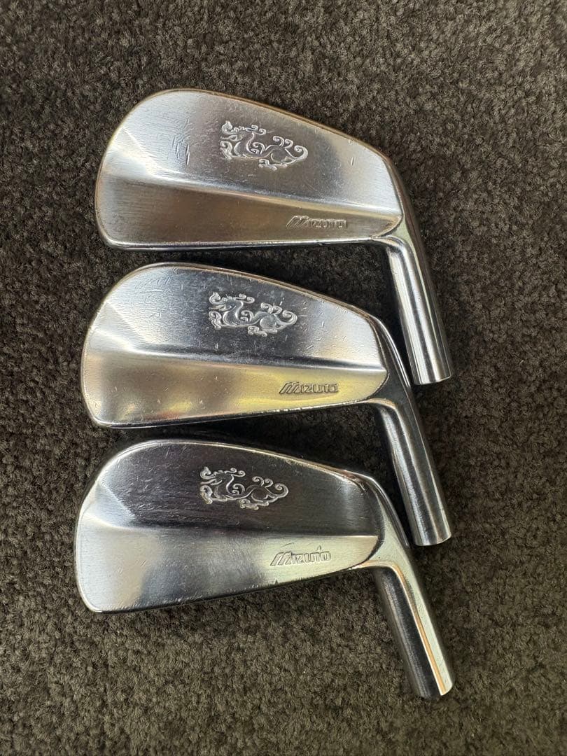 ☆訳あり中古レア☆ MIZUNO MP37✖️ダンスウィズドラゴン