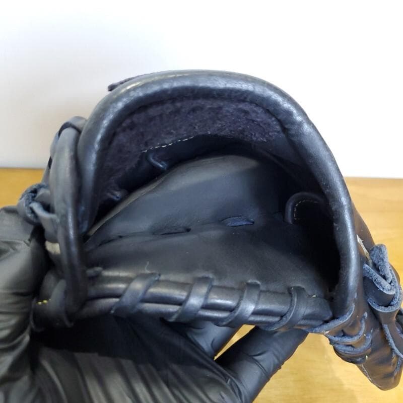 ミズノ MIZUNO 荒木雅博モデル ダイアモンドマスター 内野用 軟式グローブ