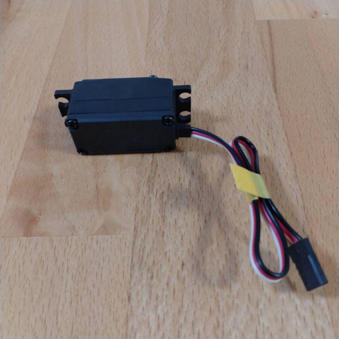 【7/5〜お値下げ】フタバ　サーボ　S9570SV　タイヤセット