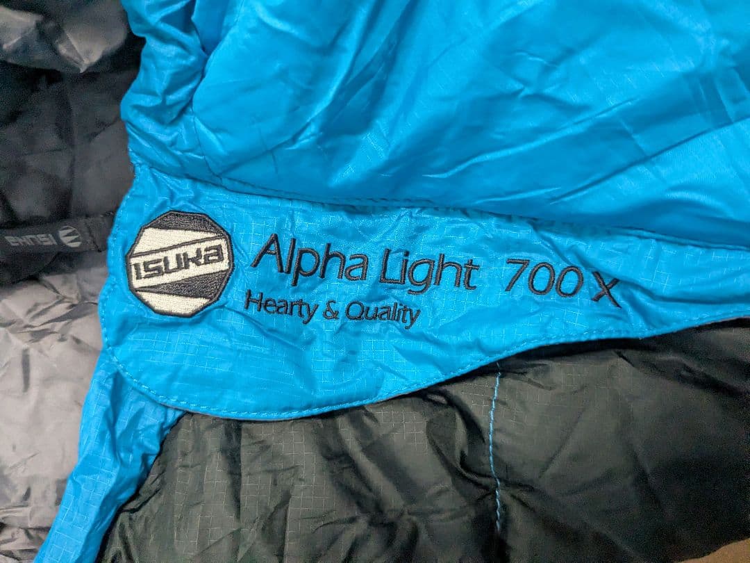 【訳あり未使用】ISUKA（イスカ）　Alpha Light 700X　シュラフ