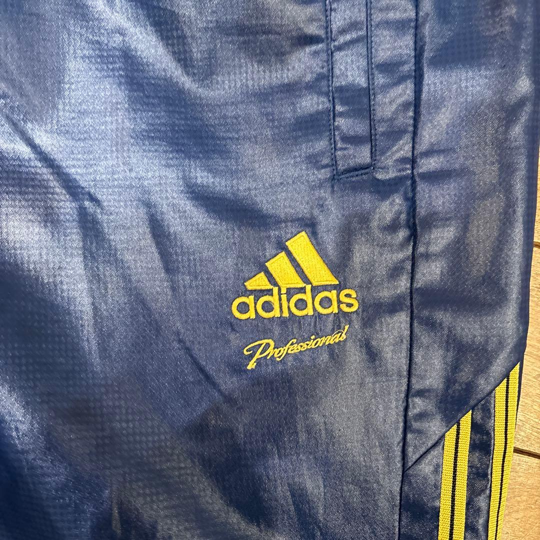 極美品】アディダス プロフェッショナル ピステ上下 中綿 メッシュ XO