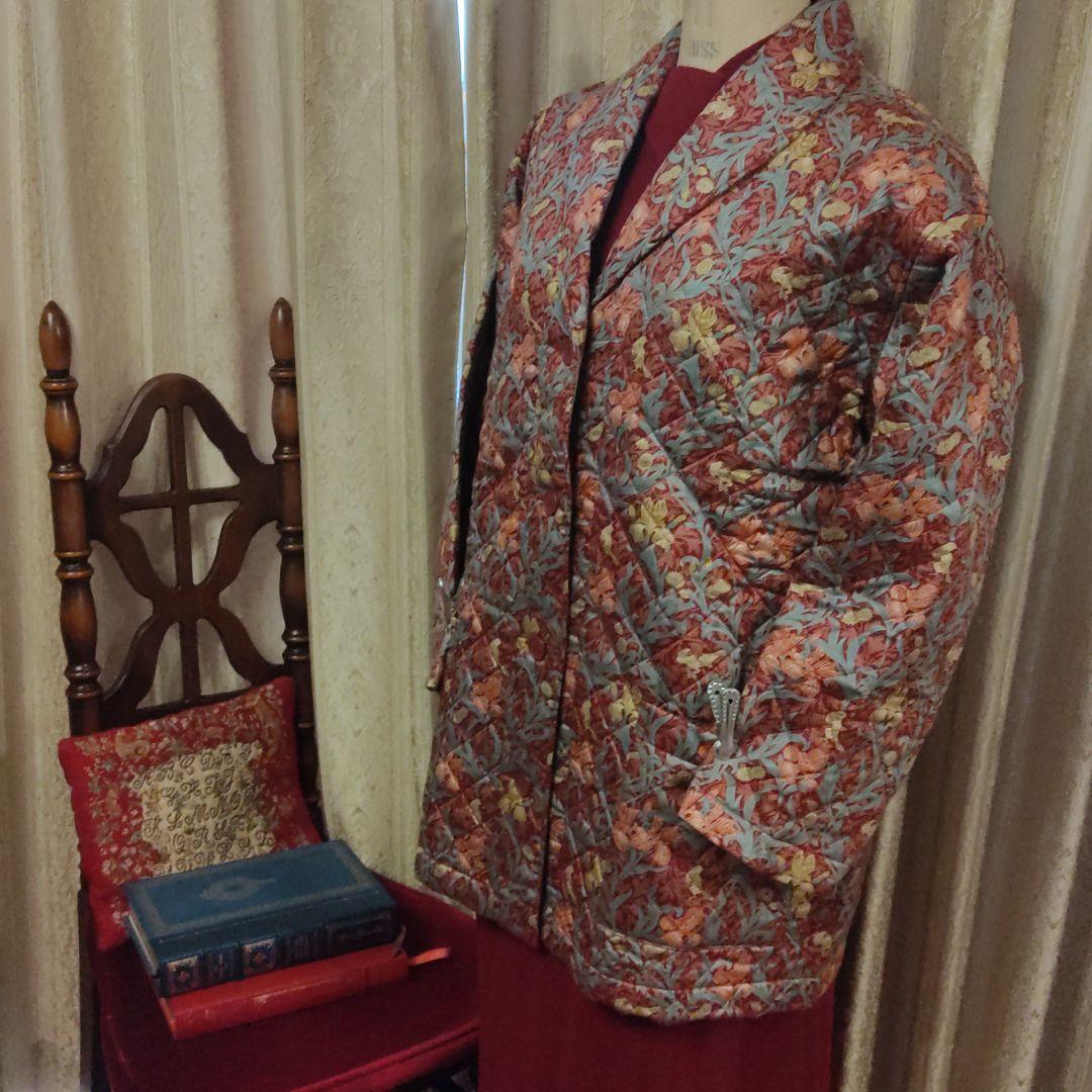 ボタニカル柄　リバティプリント　ガウン　コート　ウイリアムモリス　パジャマ