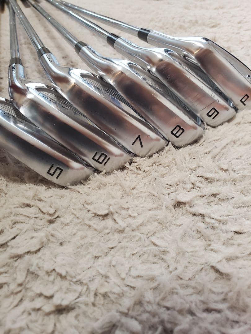 TaylorMade P7MC (P-5)DGツアーイシューs200