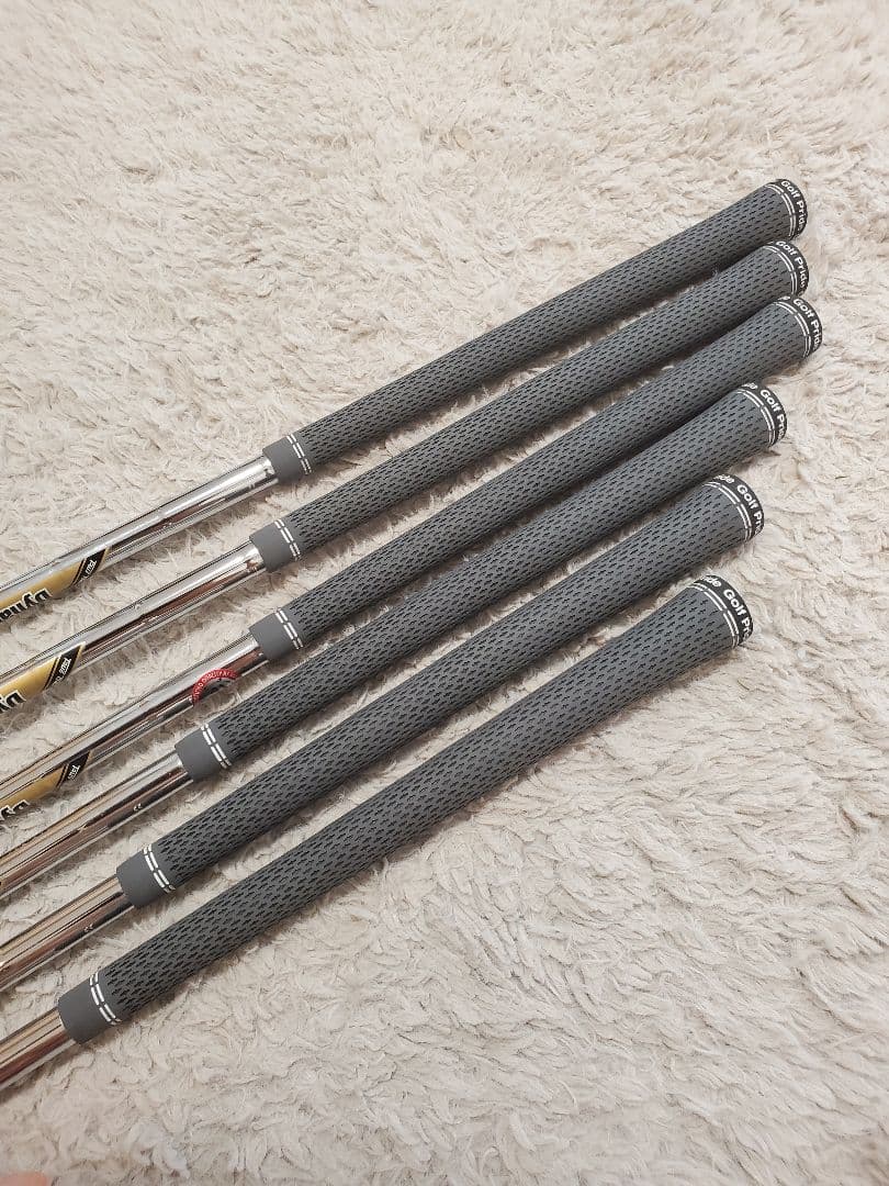 TaylorMade P7MC (P-5)DGツアーイシューs200