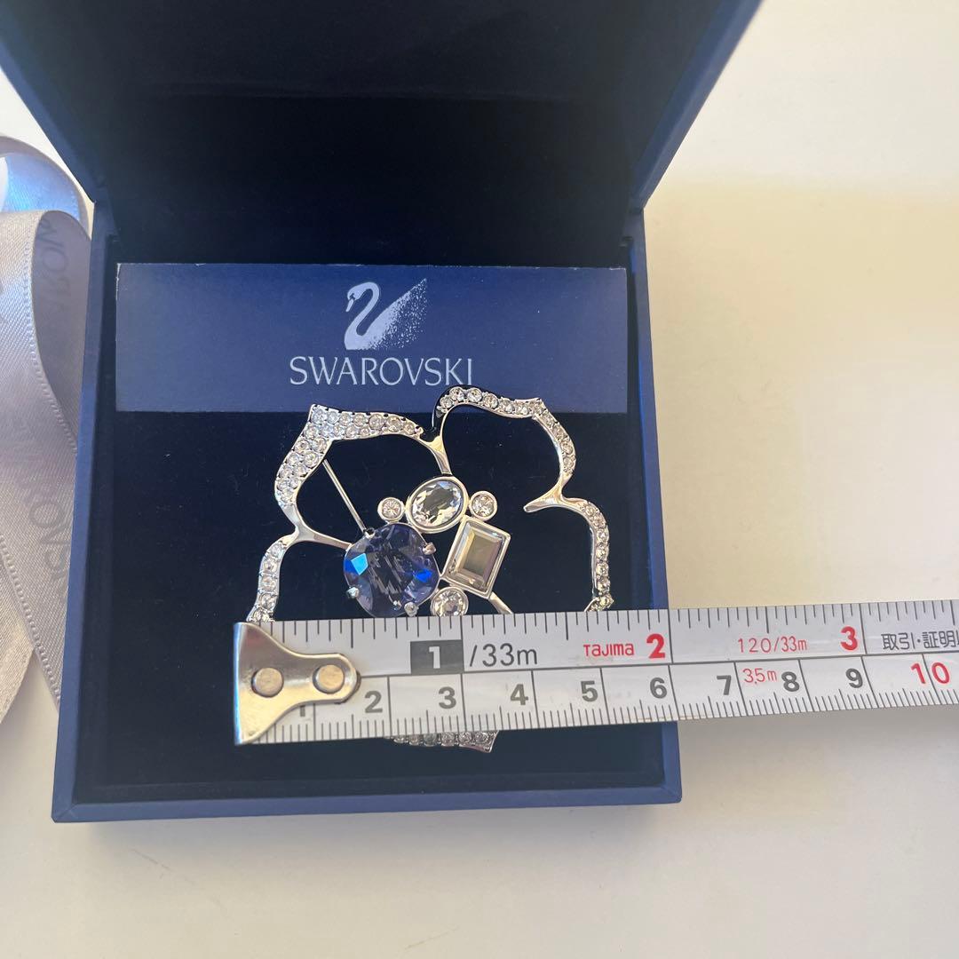 【美品】スワロフスキー　クリスタルブローチ