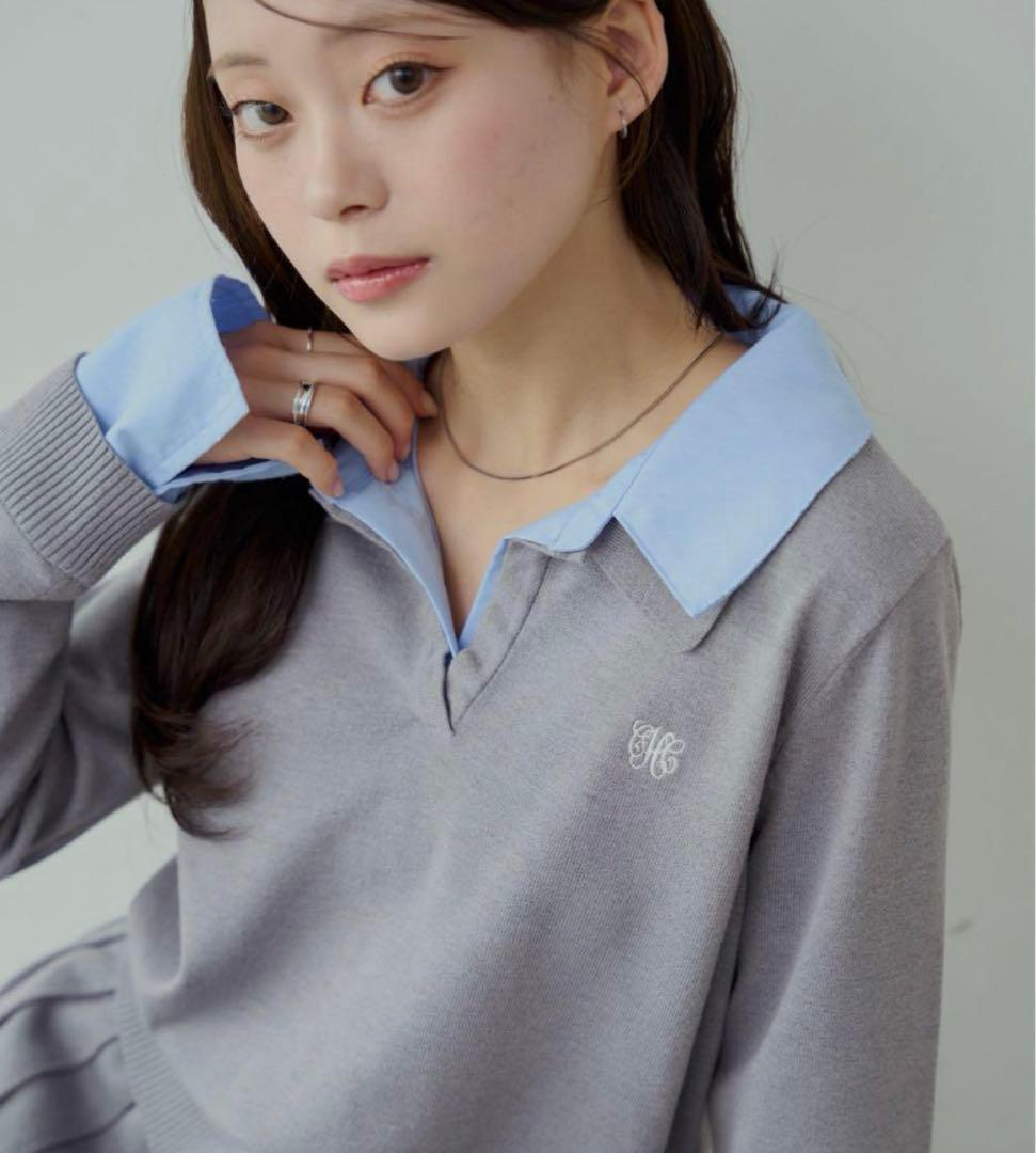 新品未使用タグ付き Chico 刺繍入り襟付きポロニット グレー