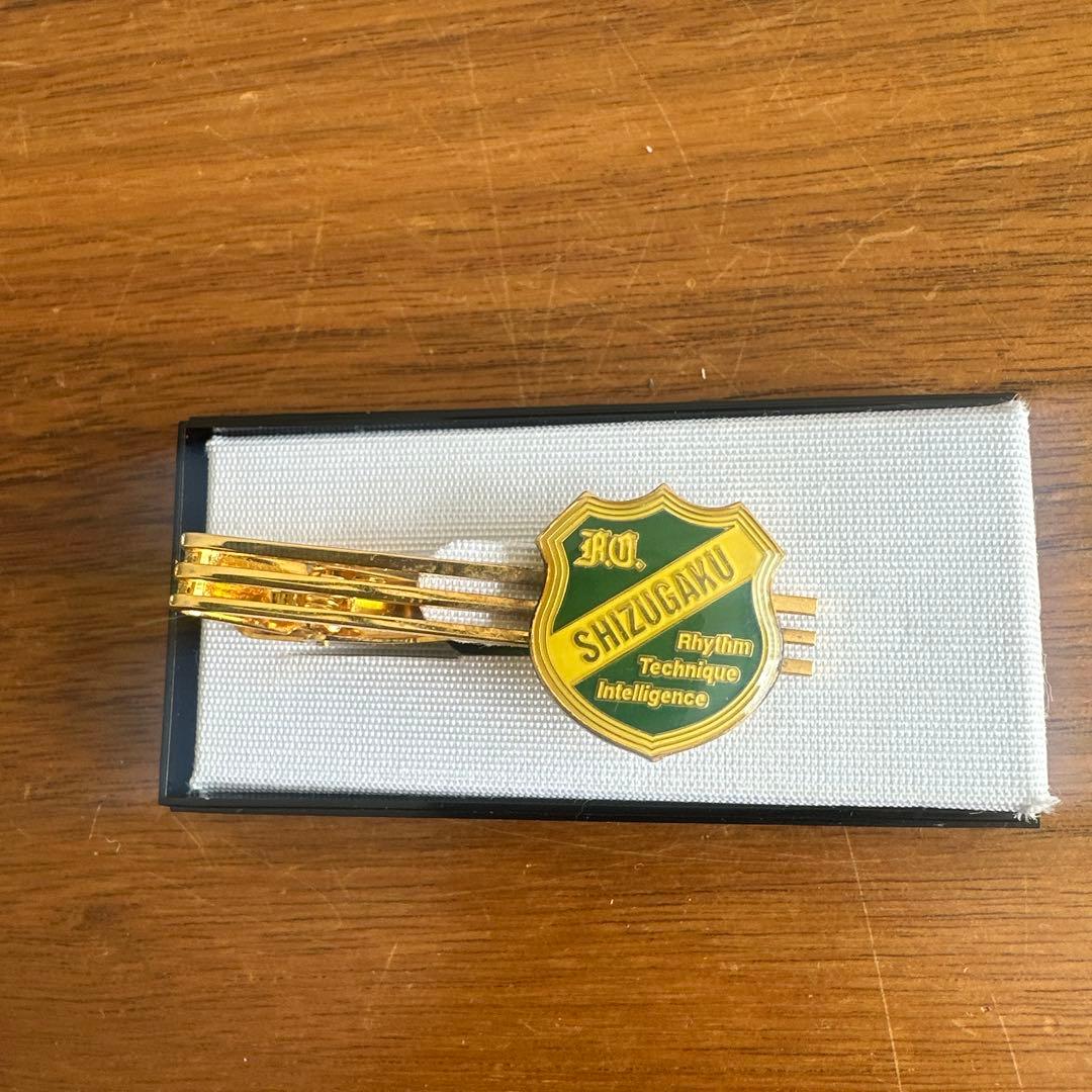 静岡学園　サッカー　ネクタイピン　非売品