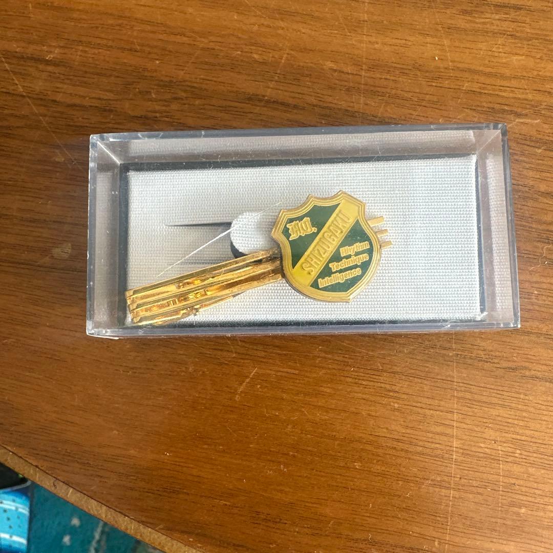 静岡学園　サッカー　ネクタイピン　非売品