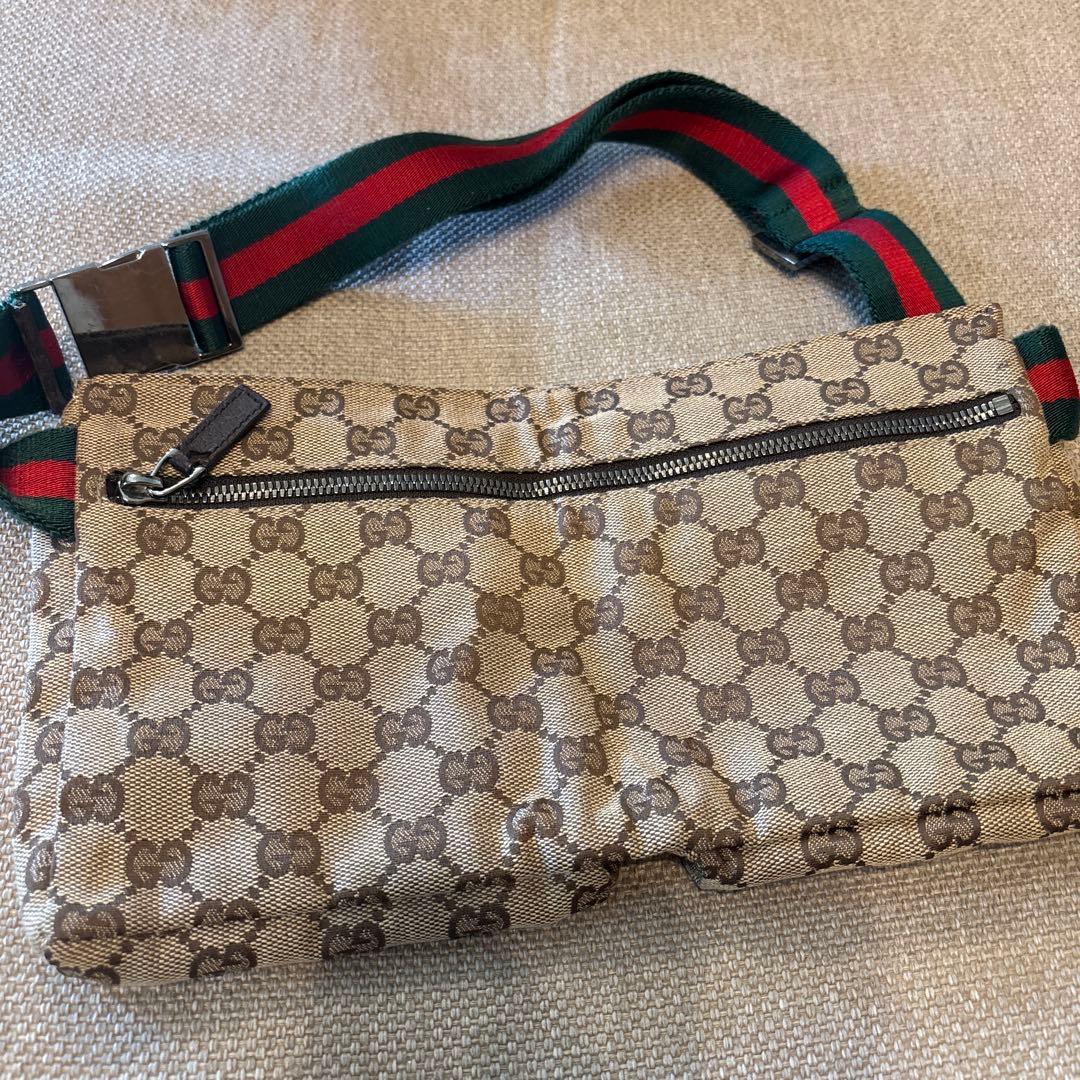 ゆな様GUCCI ボディバッグ GGパターン