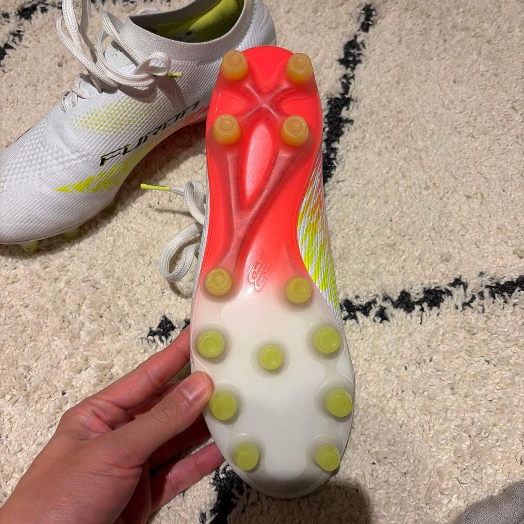 こ*ん様 フューロンV8エリート　HG