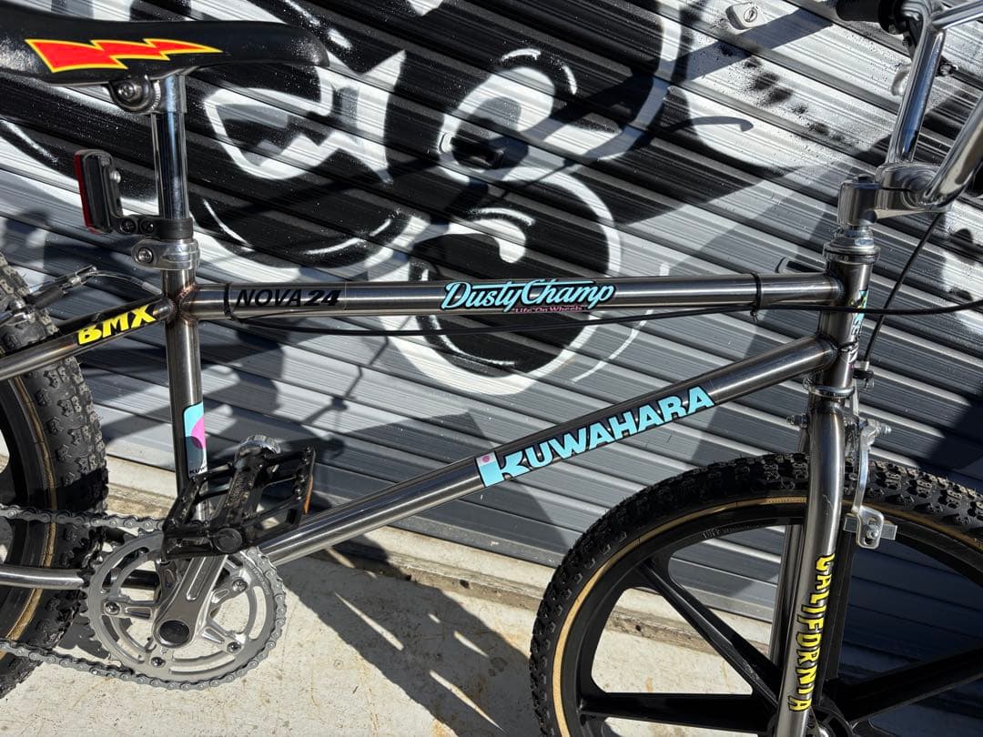 HIDE AND SEEK ×KUWAHARA BMX