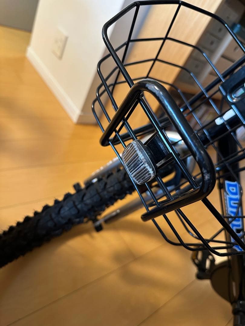 ☆引き取り限定☆世田谷区西部です。18インチ自転車　デューリー　青黒　美品