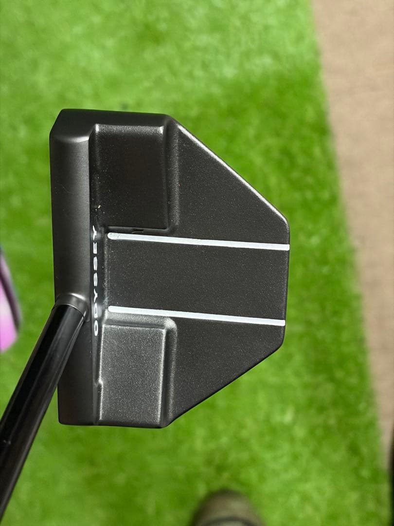 Odyssey OWORKS BLACK 2MCS パター