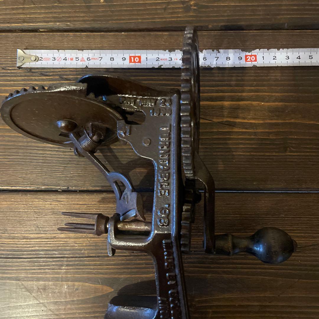 ビンテージ アップルピーラー　アンティーク雑貨