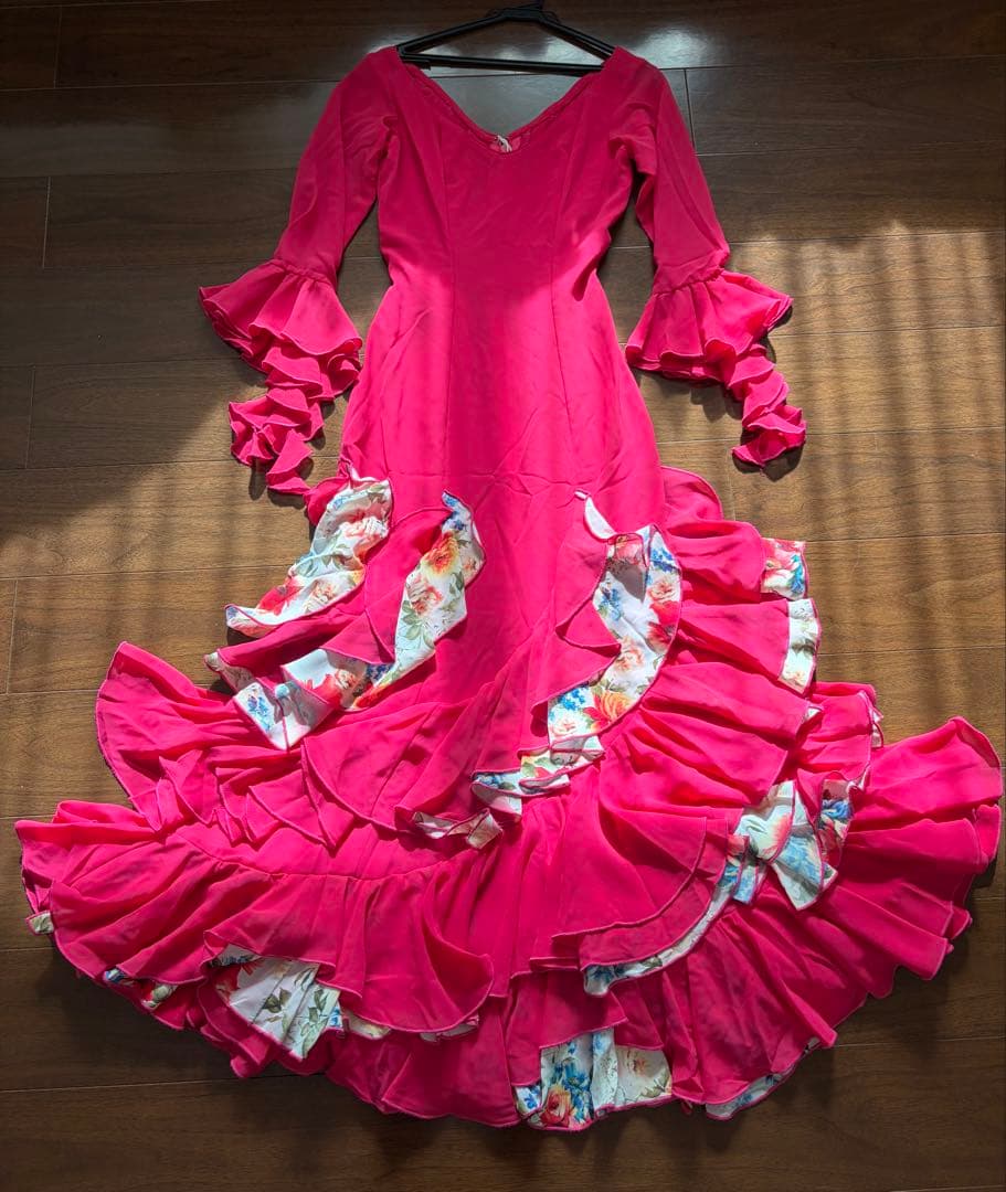 PILAR VERA フラメンコドレス